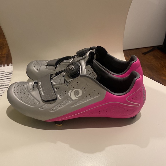 Pearl iZUMi Women’s Cycling Shoes - Picture 3 of 6